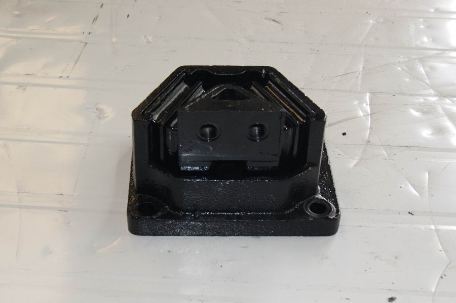 陜汽發(fā)動(dòng)機懸置軟墊DZ95259590096