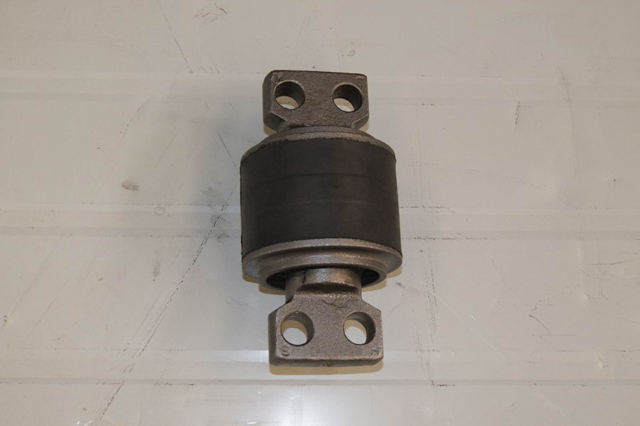 推力桿膠芯100*72*152Ф19/4孔